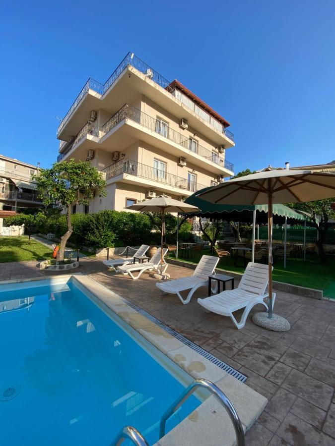 Central Hotel Парга Экстерьер фото