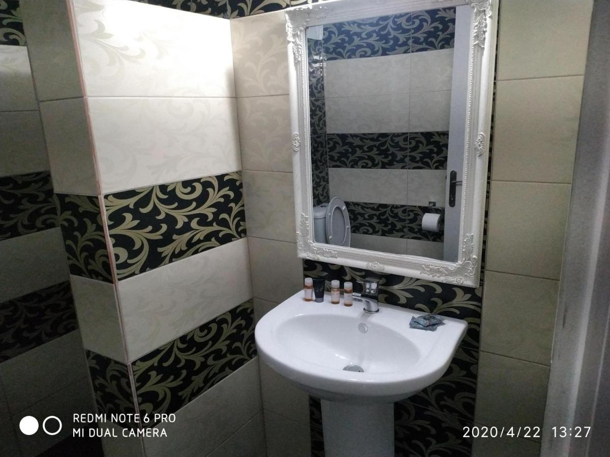 Central Hotel Парга Экстерьер фото