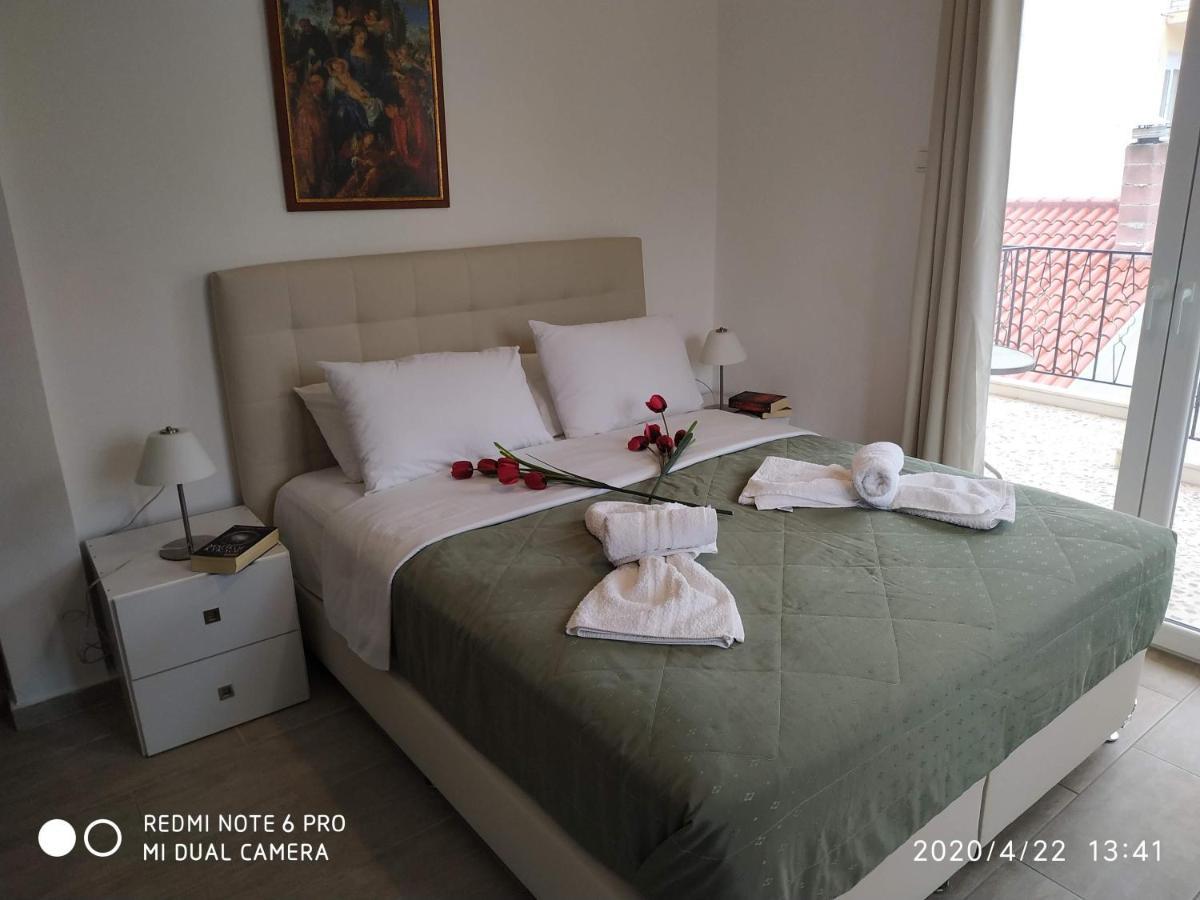Central Hotel Парга Экстерьер фото